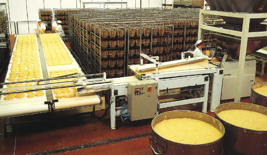 Pandoro production in the S. Giovanni Lupatoto plant
