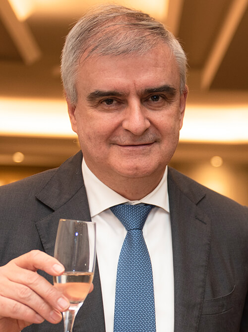 Dal 2018 con la famiglia Spezzapria Dal 2018 con la famiglia Spezzapria